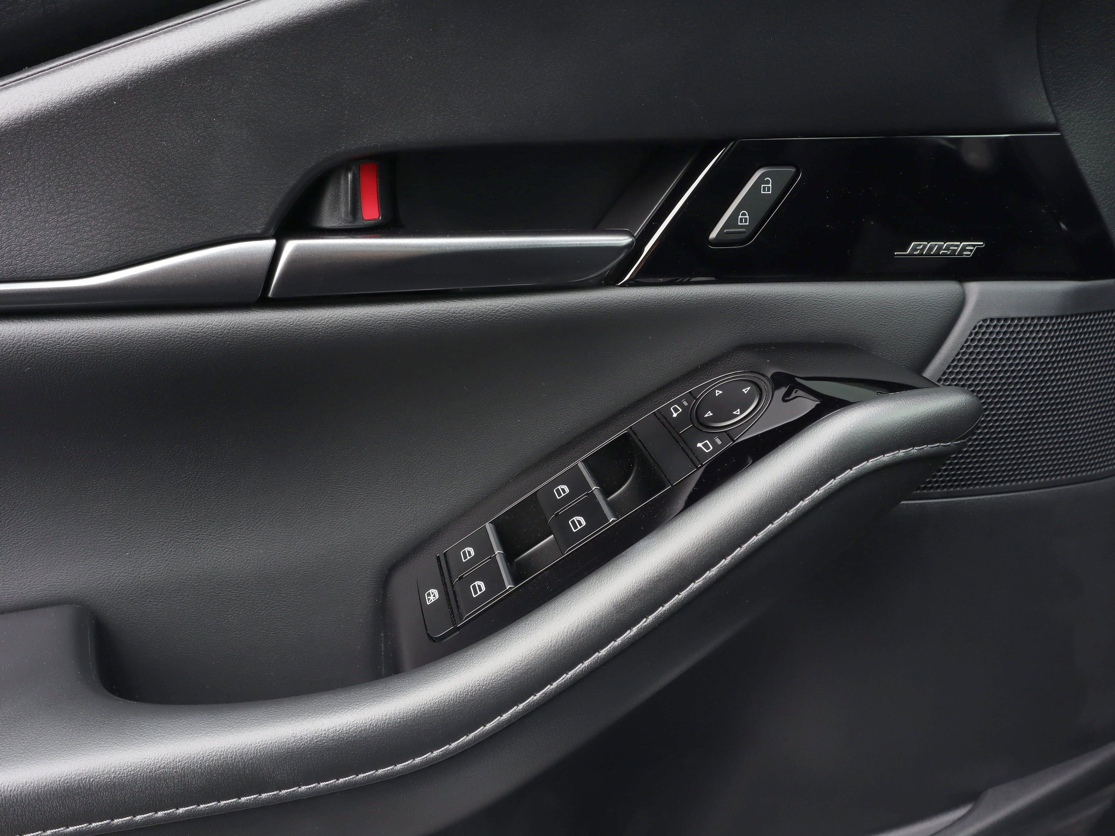 New 2026 MAZDA CX-30 2.5 Turbo w/ Premium Plus Pkg image 21