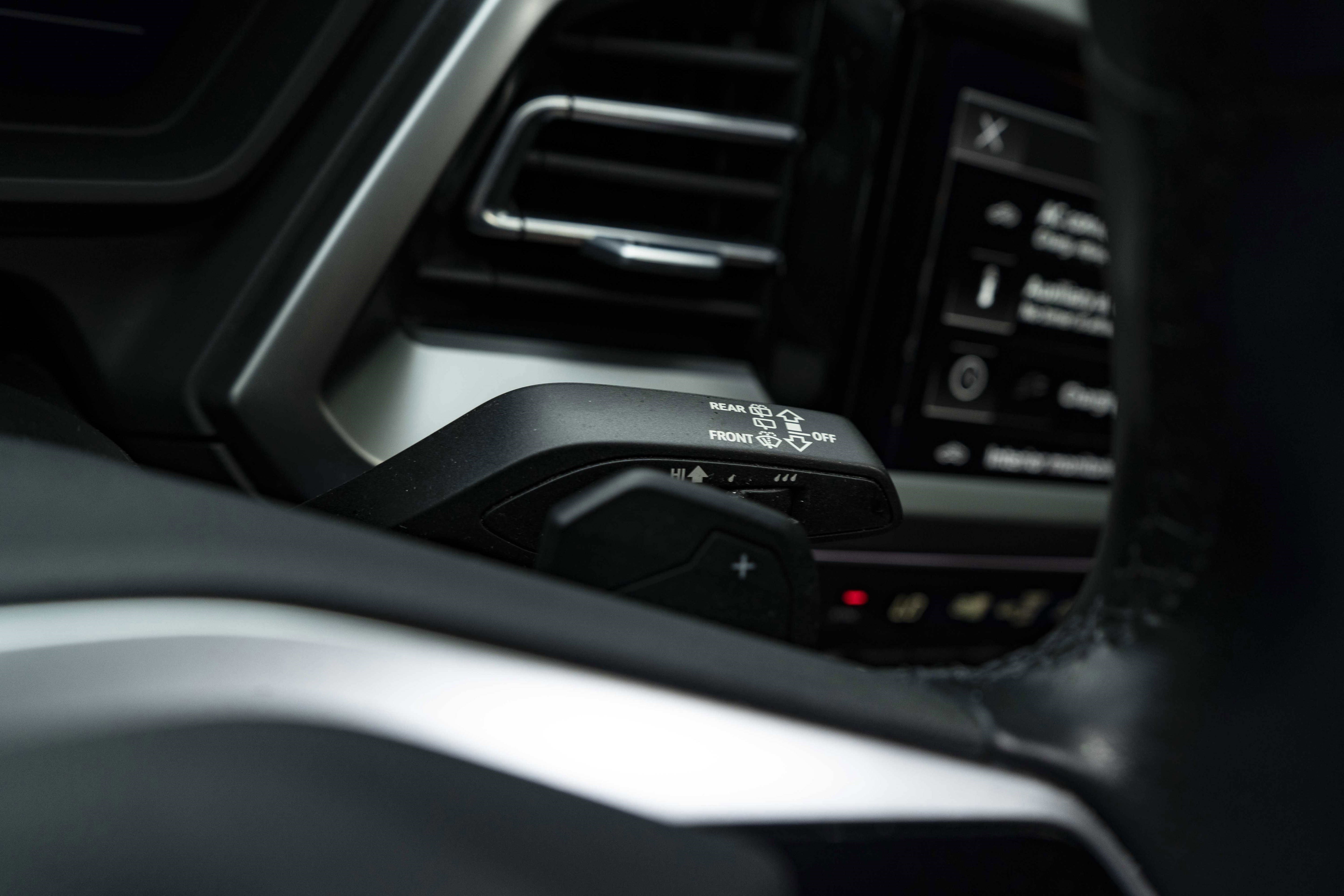 Used 2023 Audi Q4 e-tron Premium Plus AWD/4WD image 19