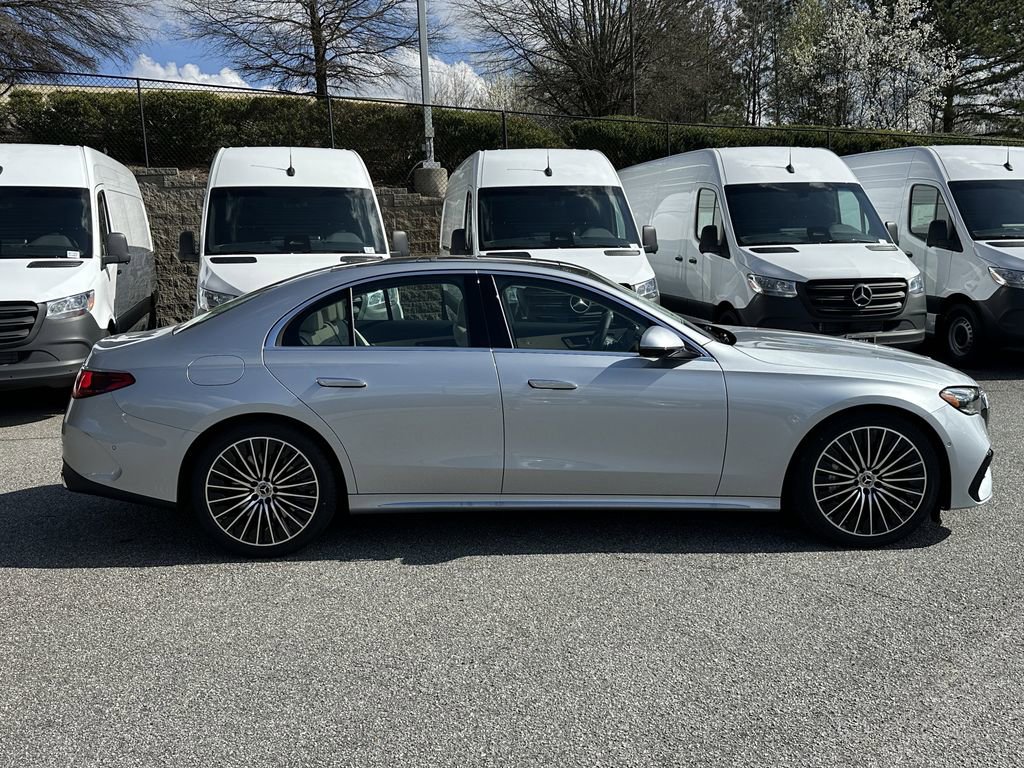 New 2026 Mercedes-Benz E 450 4MATIC Sedan image 9
