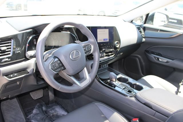Certified 2025 Lexus NX 250 FWD image 12