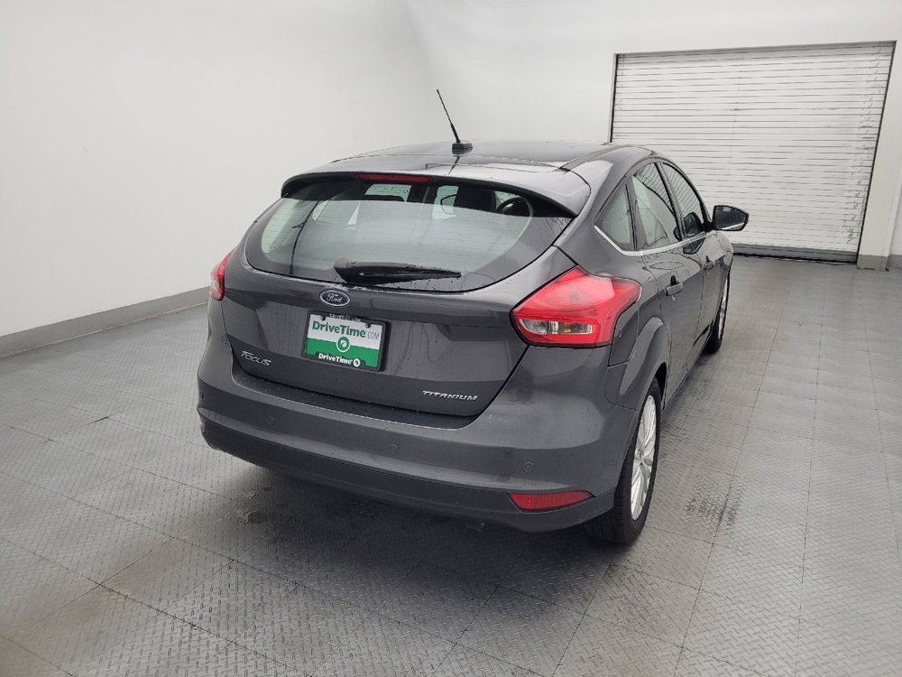 Used 2018 Ford Focus Titanium w/ Titanium Technology Package FWD image 7