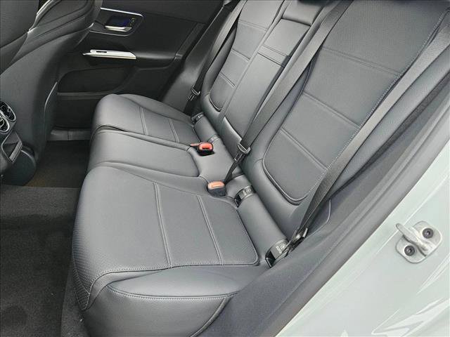 New 2026 Mercedes-Benz GLC 300 image 15