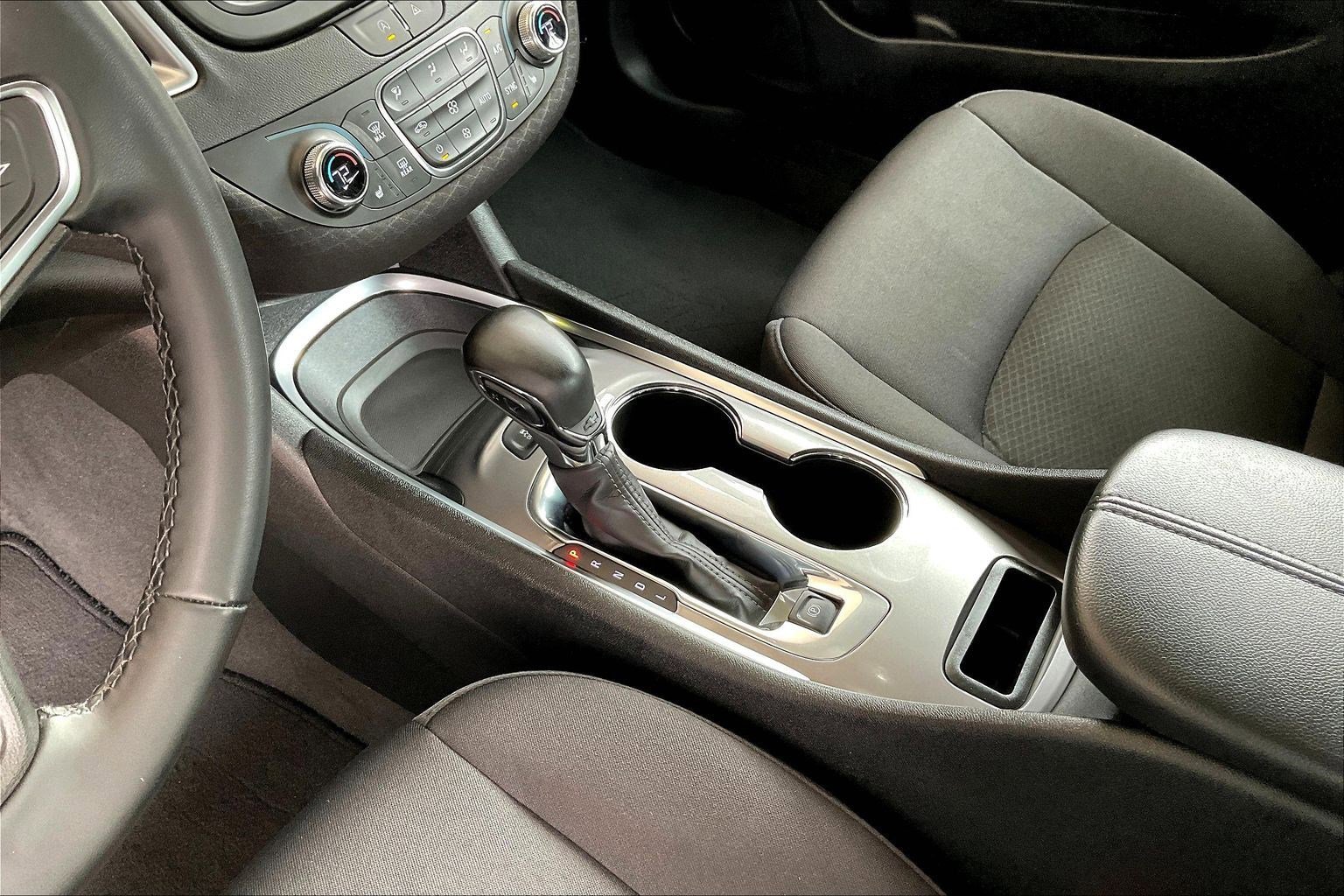 Used 2024 Chevrolet Malibu LT w/ Sport Edition image 18