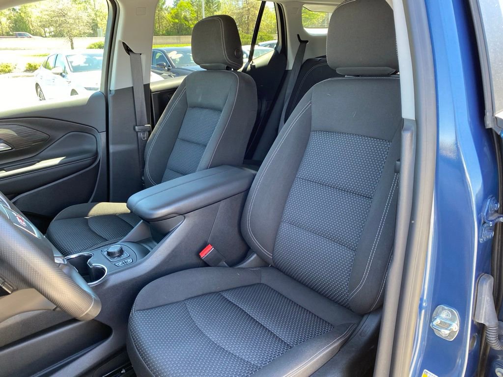 Used 2024 GMC Terrain SLE w/ Driver Convenience Package AWD/4WD image 22