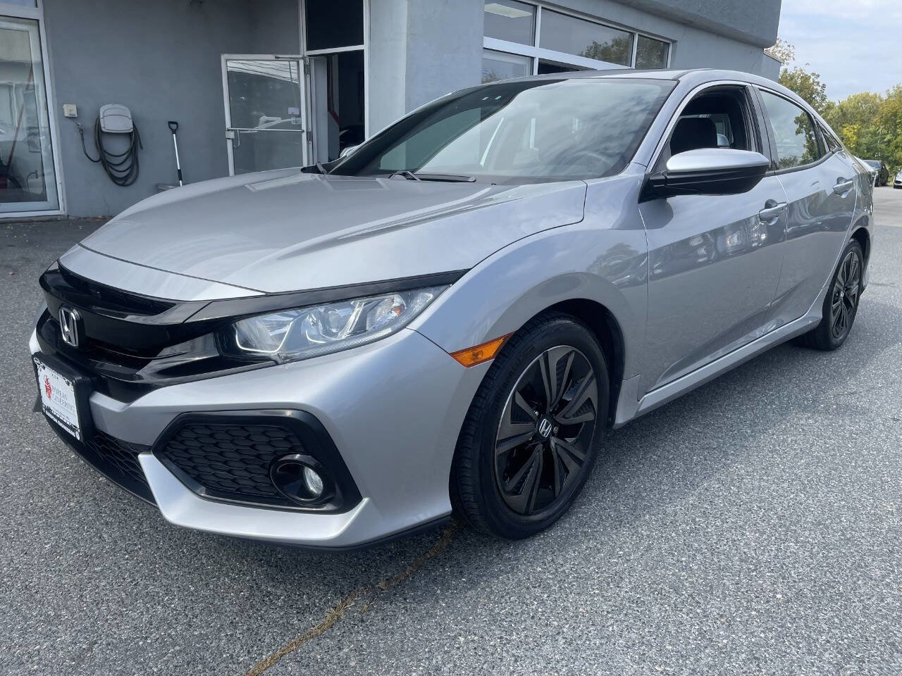 Used 2018 Honda Civic EX image 3