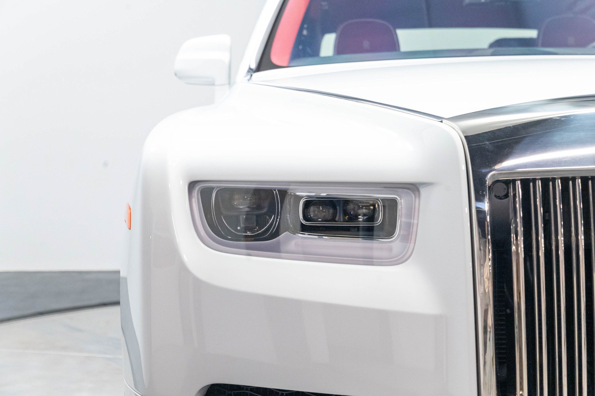 Used 2019 Rolls-Royce Phantom Sedan RWD image 65