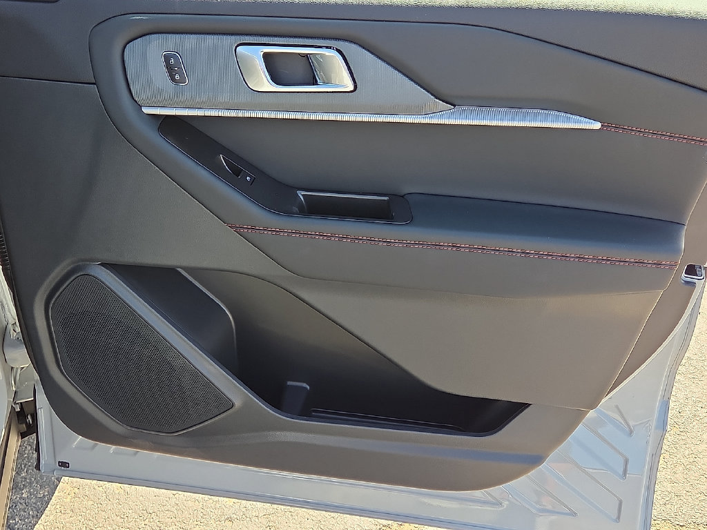 New 2027 Ford Explorer ST-Line w/ Premium Package RWD image 14