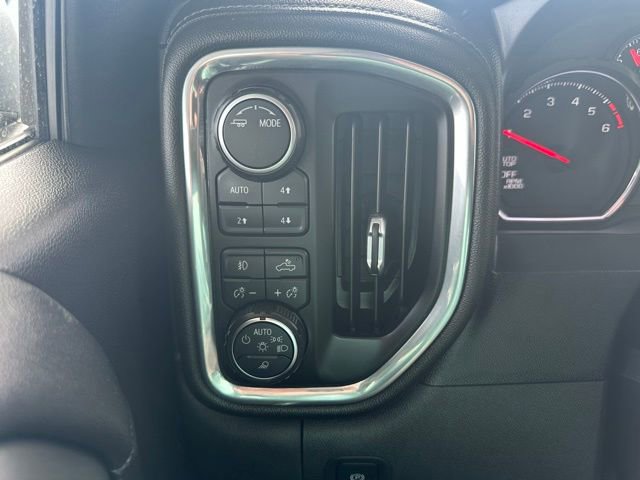 Used 2021 Chevrolet Silverado 1500 LTZ image 38