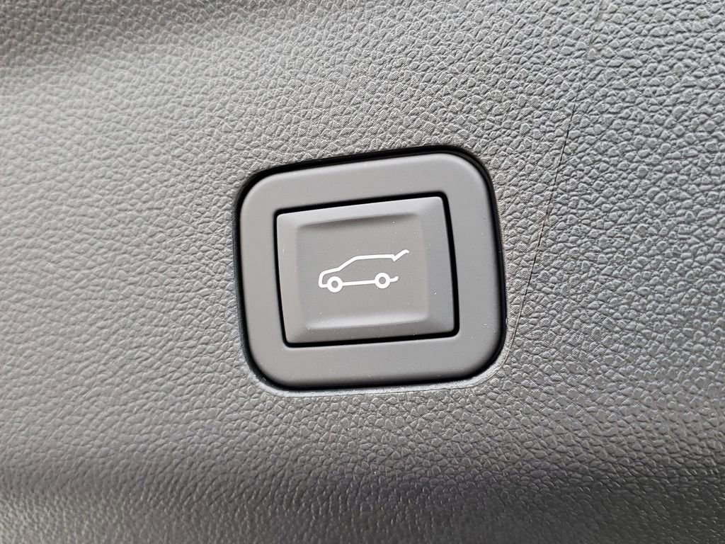 New 2026 Chevrolet Tahoe Premier w/ Sun And Tow Package AWD/4WD image 6