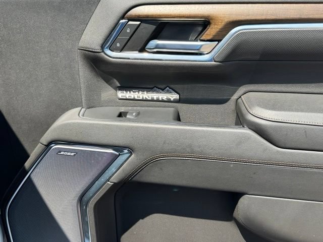 Certified 2024 Chevrolet Silverado 1500 High Country w/ High Country Premium Package AWD/4WD image 27