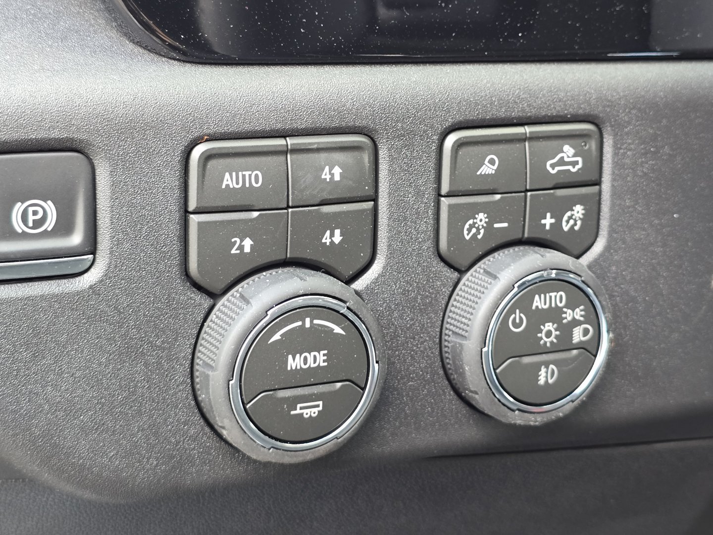 New 2026 Chevrolet Silverado 1500 RST w/ RST All Star Premium Package AWD/4WD image 7