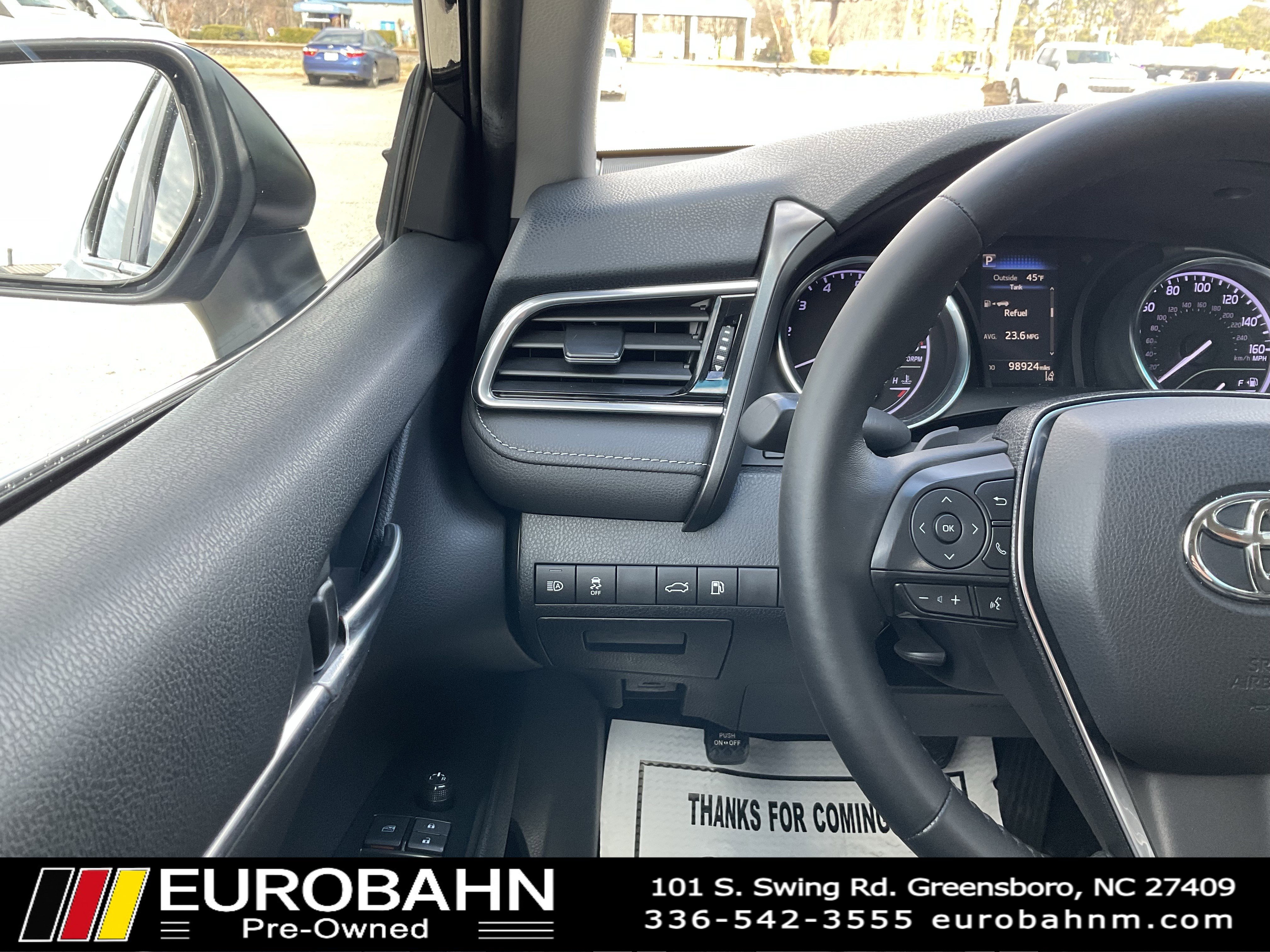 Used 2018 Toyota Camry L image 13