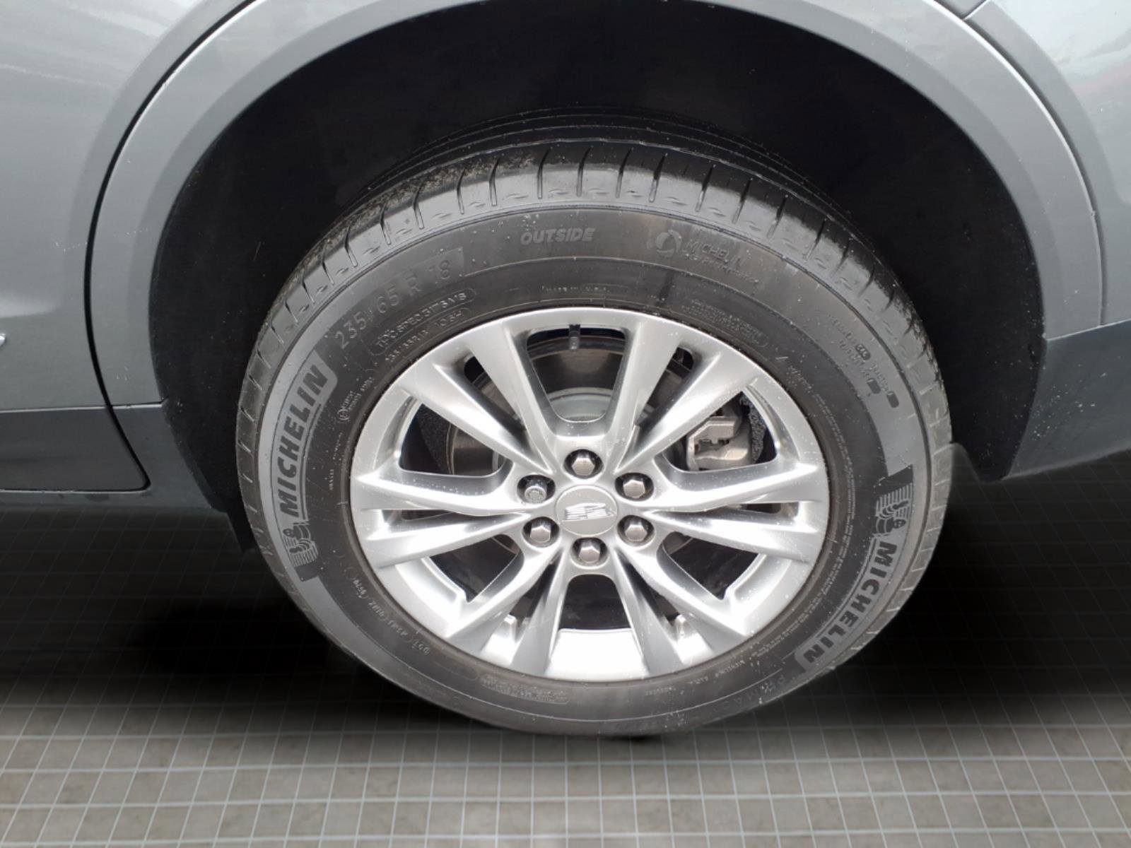 Used 2020 Cadillac XT5 Premium Luxury image 10