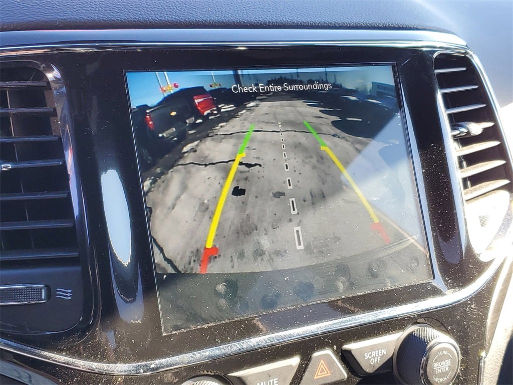 Used 2021 Jeep Grand Cherokee Laredo X image 17