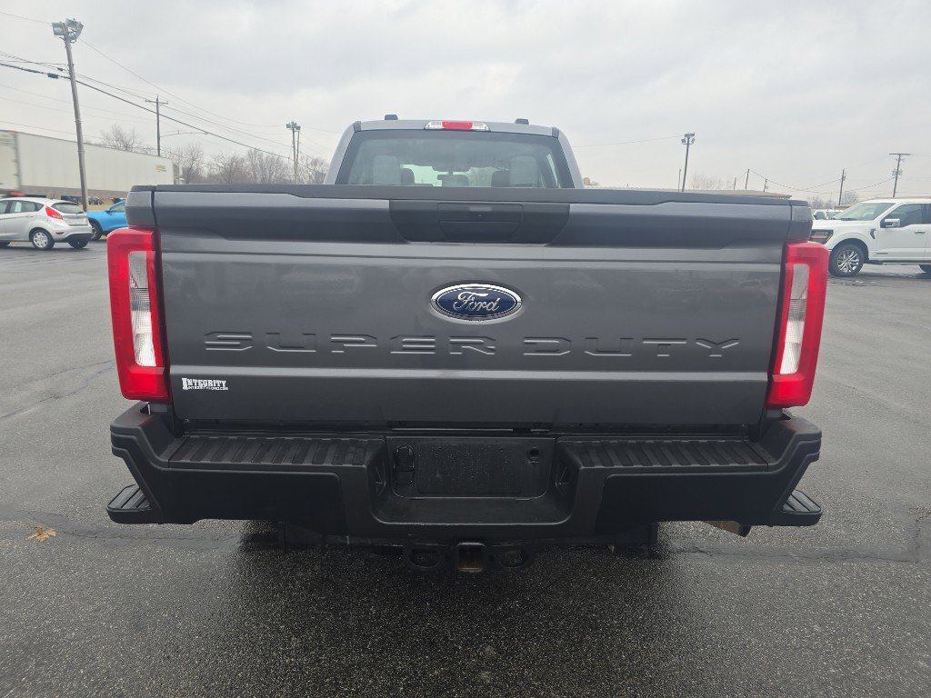 Used 2024 Ford F350 XL image 7