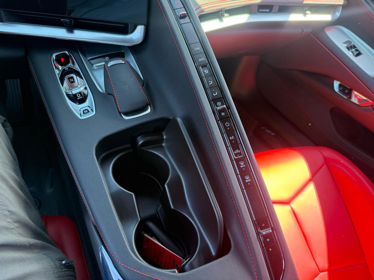 Used 2023 Chevrolet Corvette Stingray Coupe w/ Z51 Performance Package RWD image 36