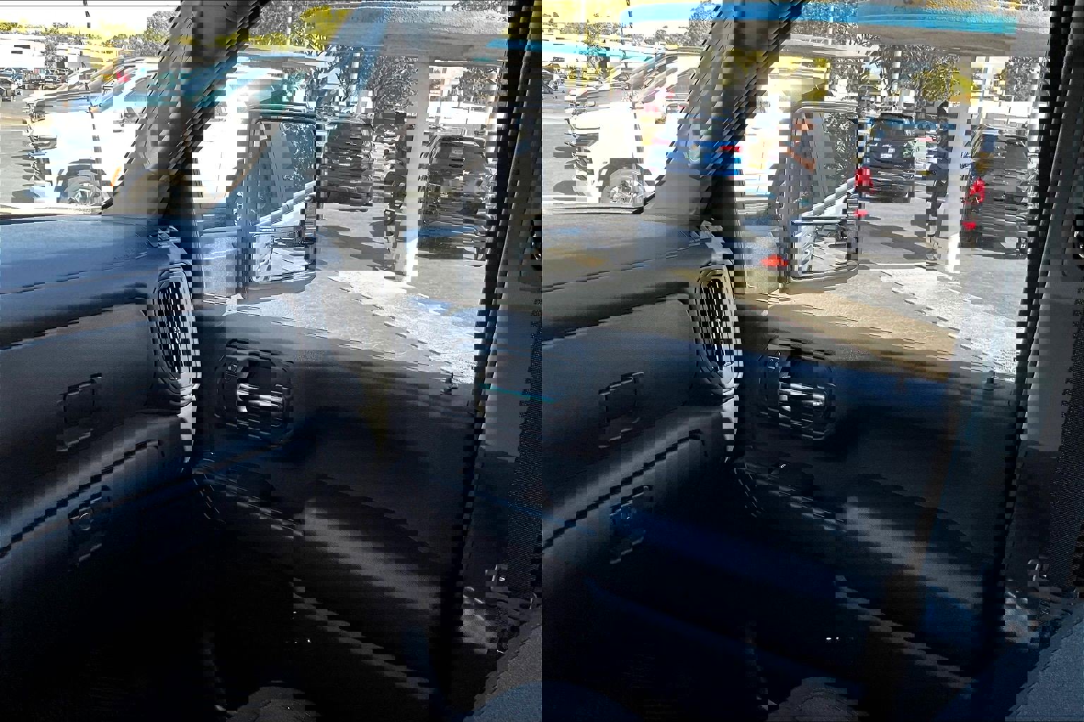 Certified 2024 Chevrolet Silverado 2500 Custom w/ Custom Convenience Package image 15