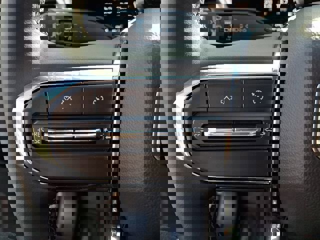 Used 2026 GMC Canyon Denali image 34