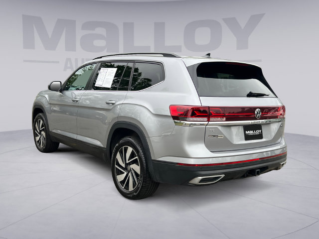 Used 2026 Volkswagen Atlas SE AWD/4WD image 3