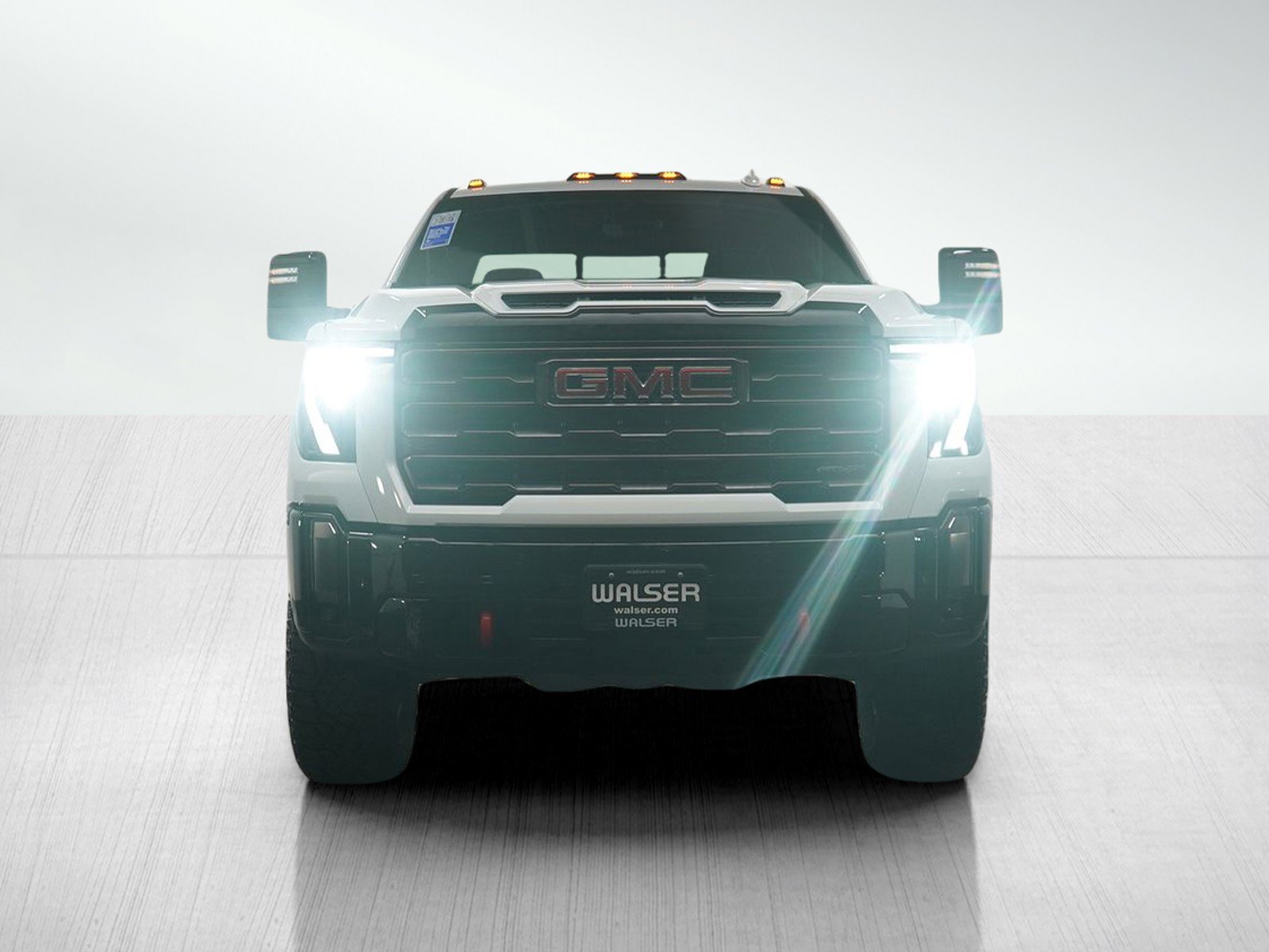 Used 2024 GMC Sierra 2500 AT4X image 8