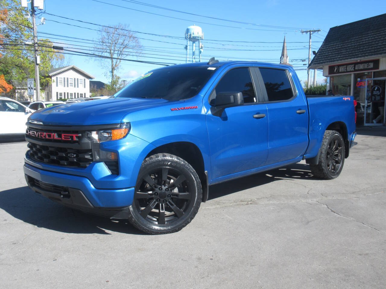 Used 2022 Chevrolet Silverado 1500 Custom AWD/4WD image 26
