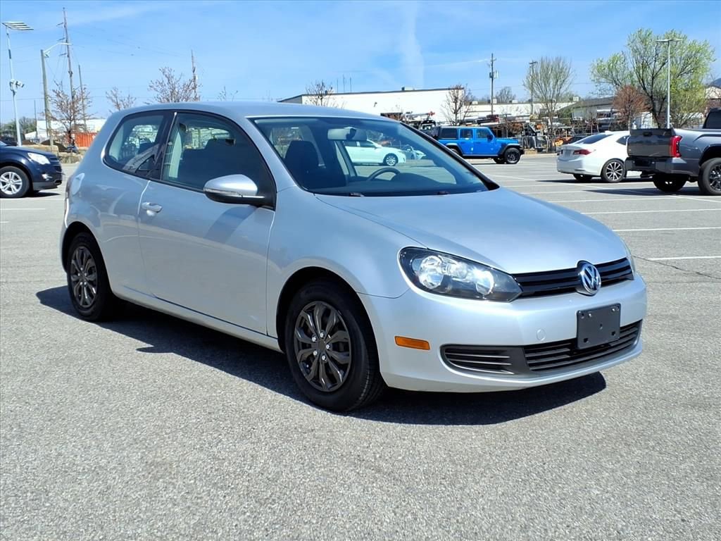 Used 2013 Volkswagen Golf 2-Door image 2
