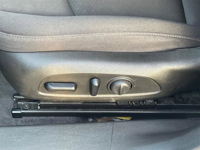 Used 2023 Chevrolet Malibu LT image 14