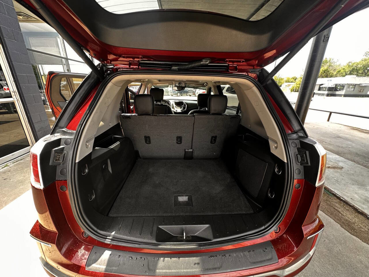 Used 2017 GMC Terrain Denali AWD/4WD image 18