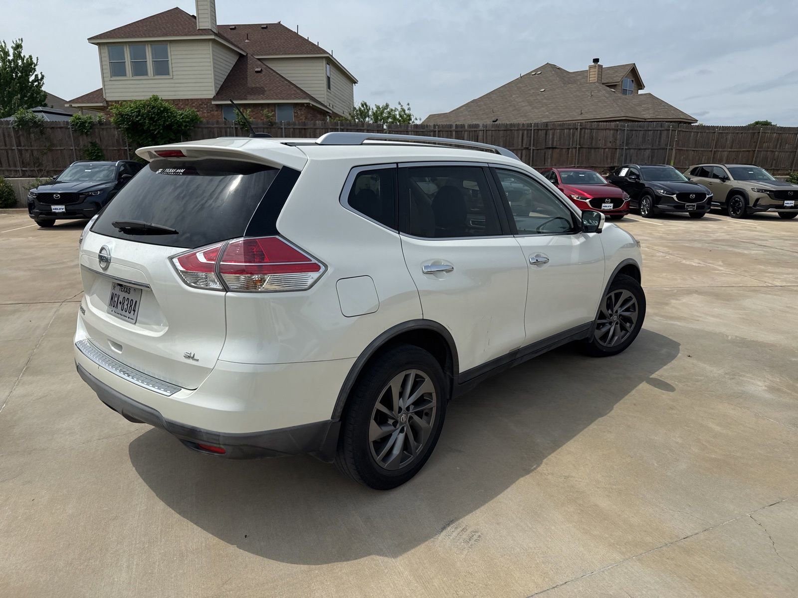 Used 2016 Nissan Rogue SL FWD image 11