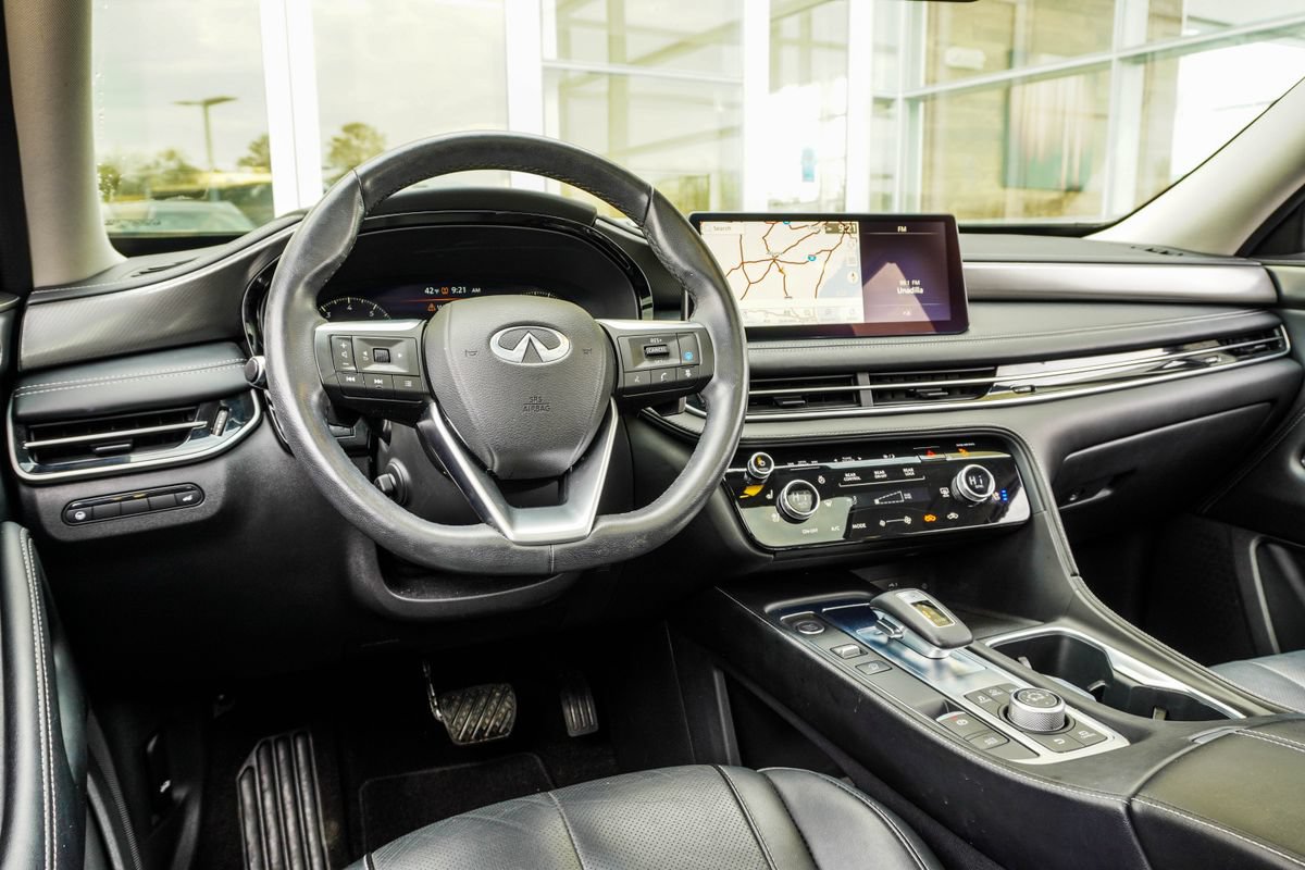 Used 2023 INFINITI QX60 Luxe FWD image 15
