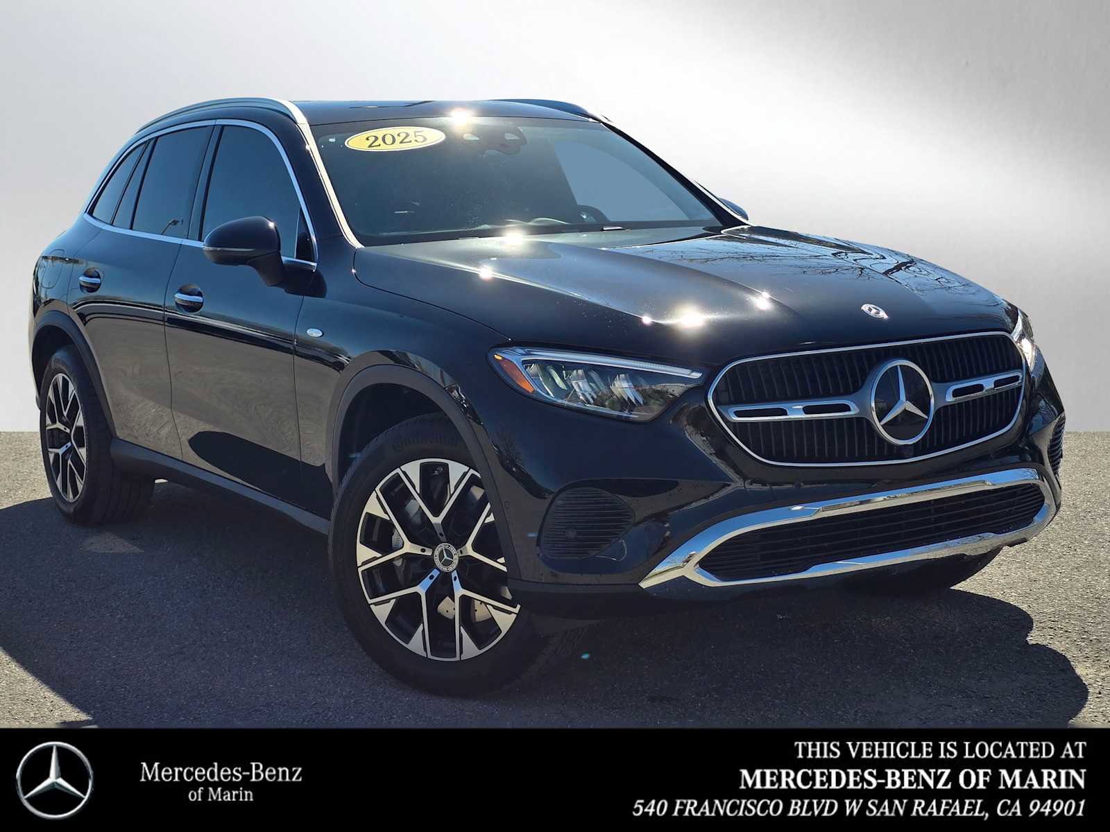 Used 2025 Mercedes-Benz GLC 350e 4MATIC image 1