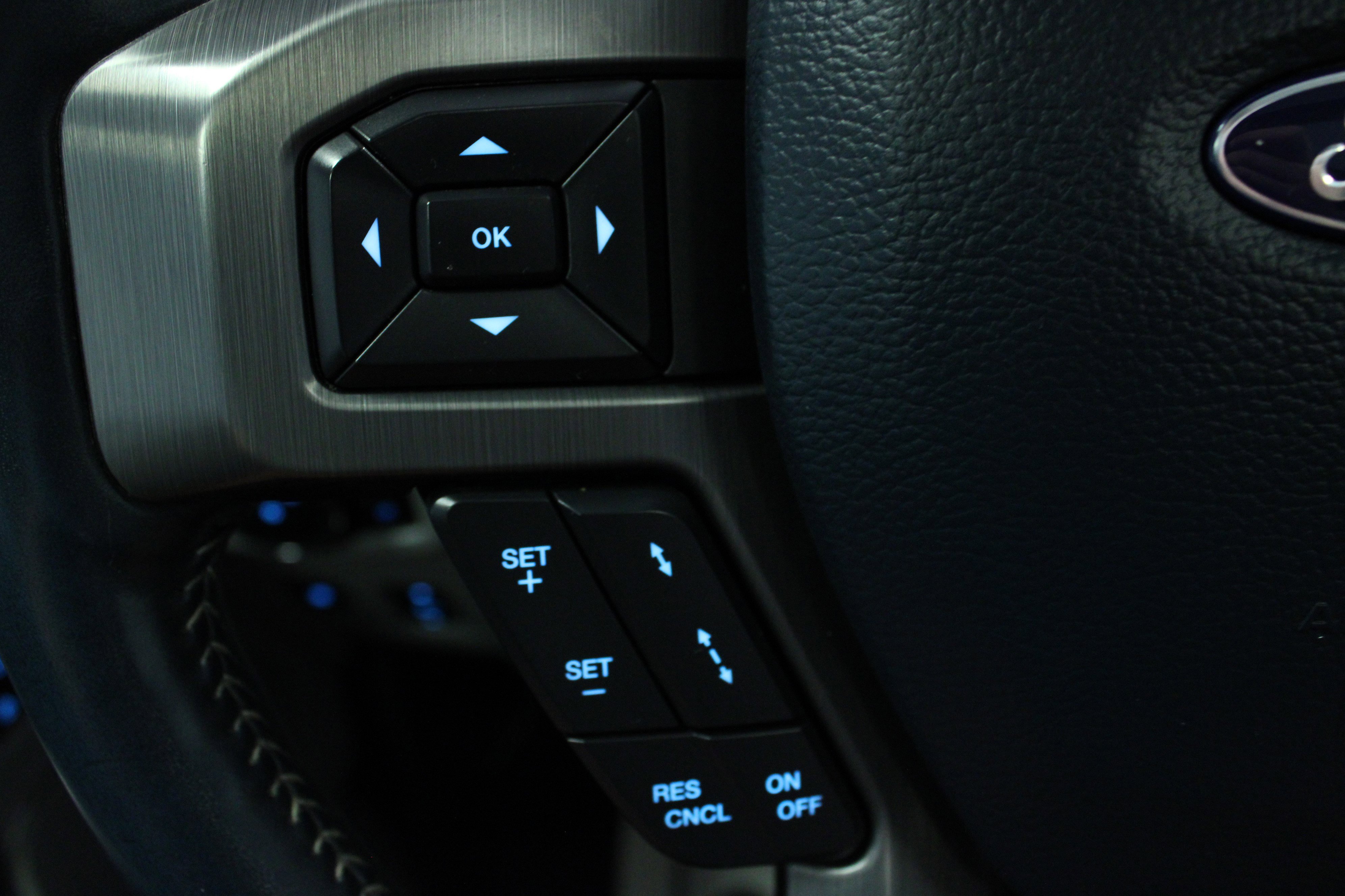 Used 2022 Ford F450 Limited w/ FX4 Off-Road Package image 20