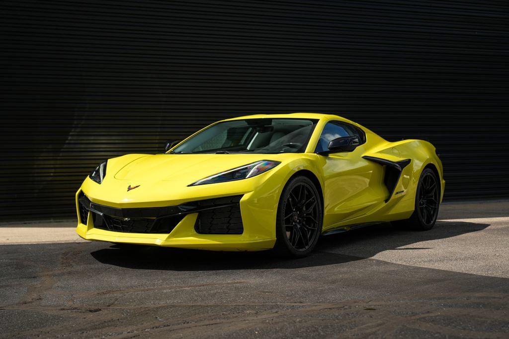 Used 2023 Chevrolet Corvette Z06 w/ Engine Appearance Package