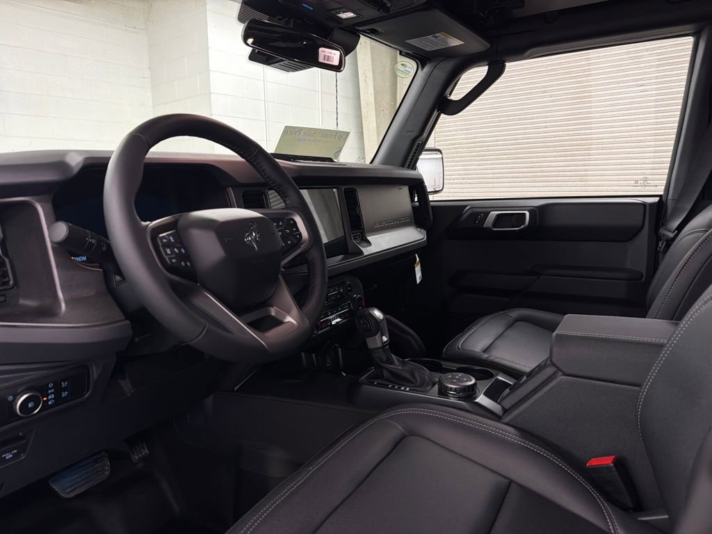 New 2026 Ford Bronco Badlands AWD/4WD image 6