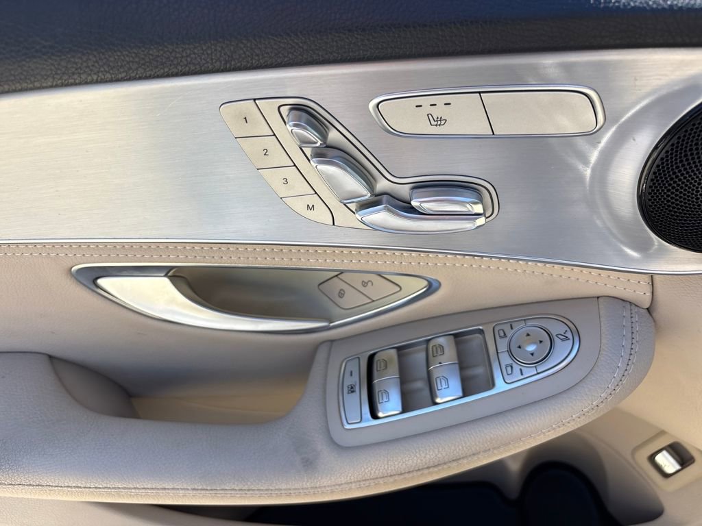 Used 2016 Mercedes-Benz C 300 4MATIC Sedan image 29