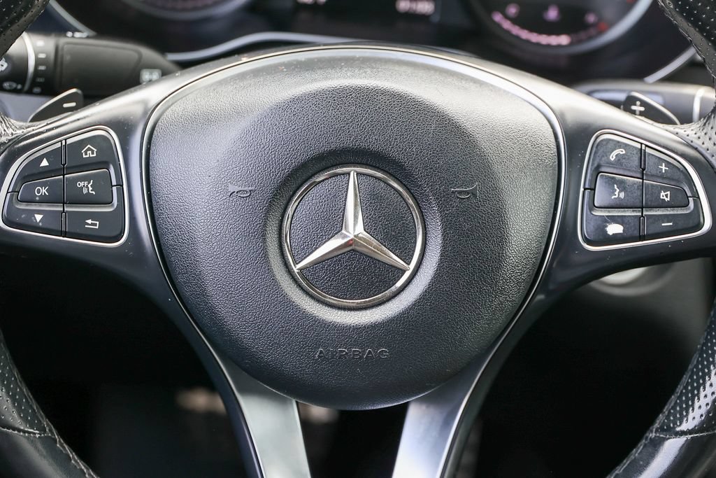 Used 2019 Mercedes-Benz GLC 300 4MATIC Coupe image 10
