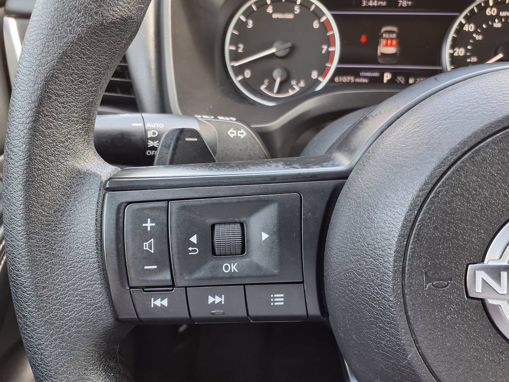Used 2024 Nissan Rogue SV FWD image 29