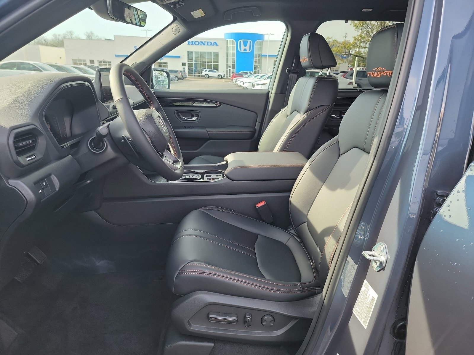 New 2026 Honda Pilot TrailSport image 12
