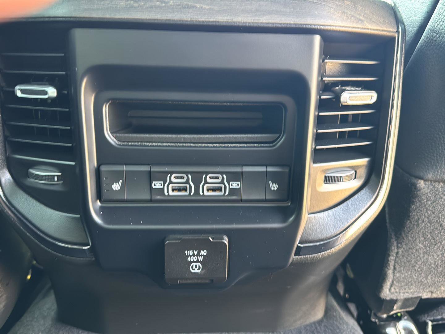 Used 2025 RAM 2500 Limited image 29