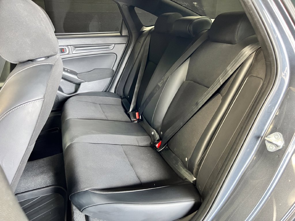 Used 2022 Honda Civic Sport image 14