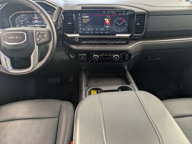 Certified 2025 GMC Sierra 2500 SLT w/ SLT Premium Package AWD/4WD image 22