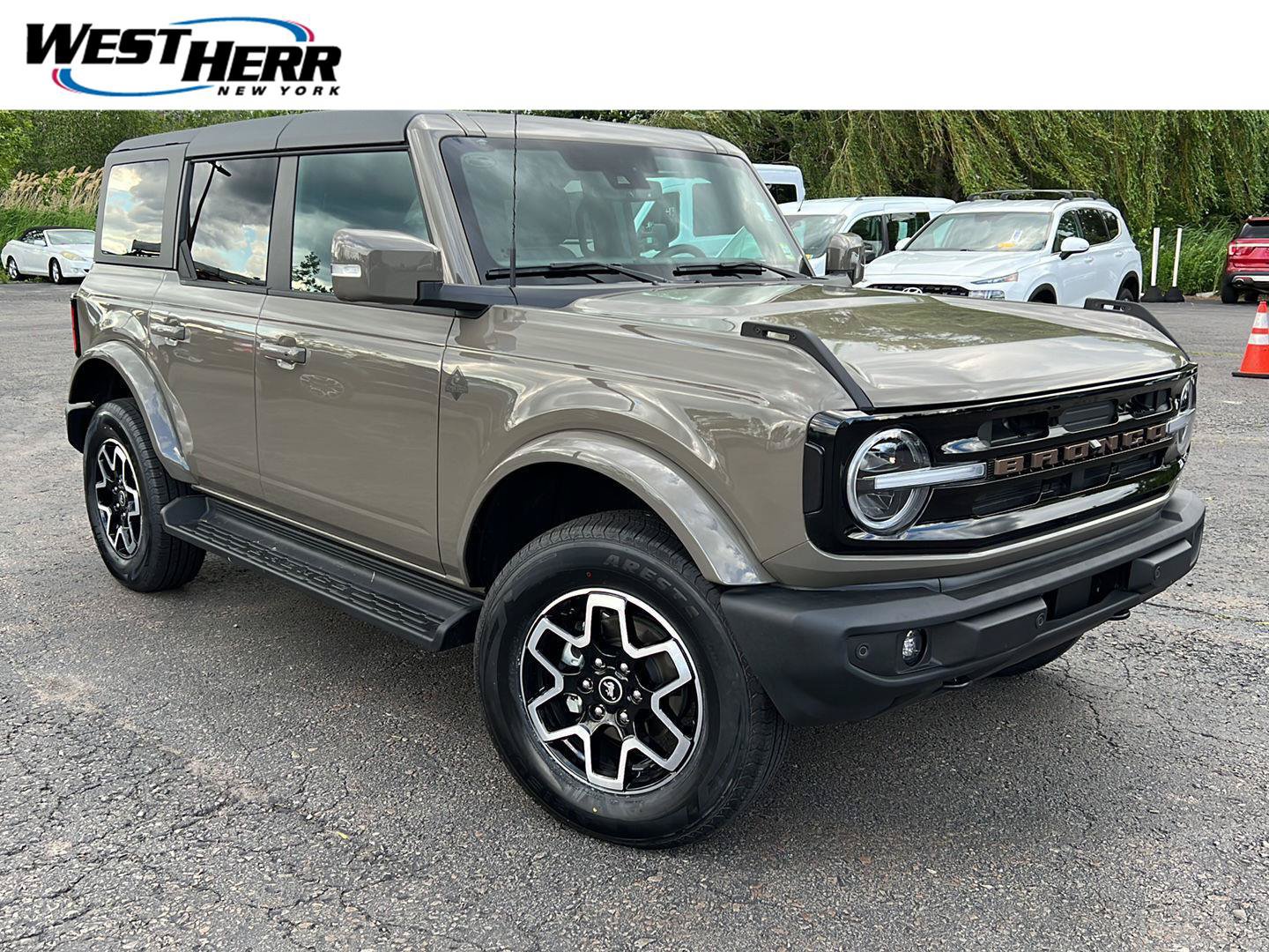 Used 2025 Ford Bronco Outer Banks