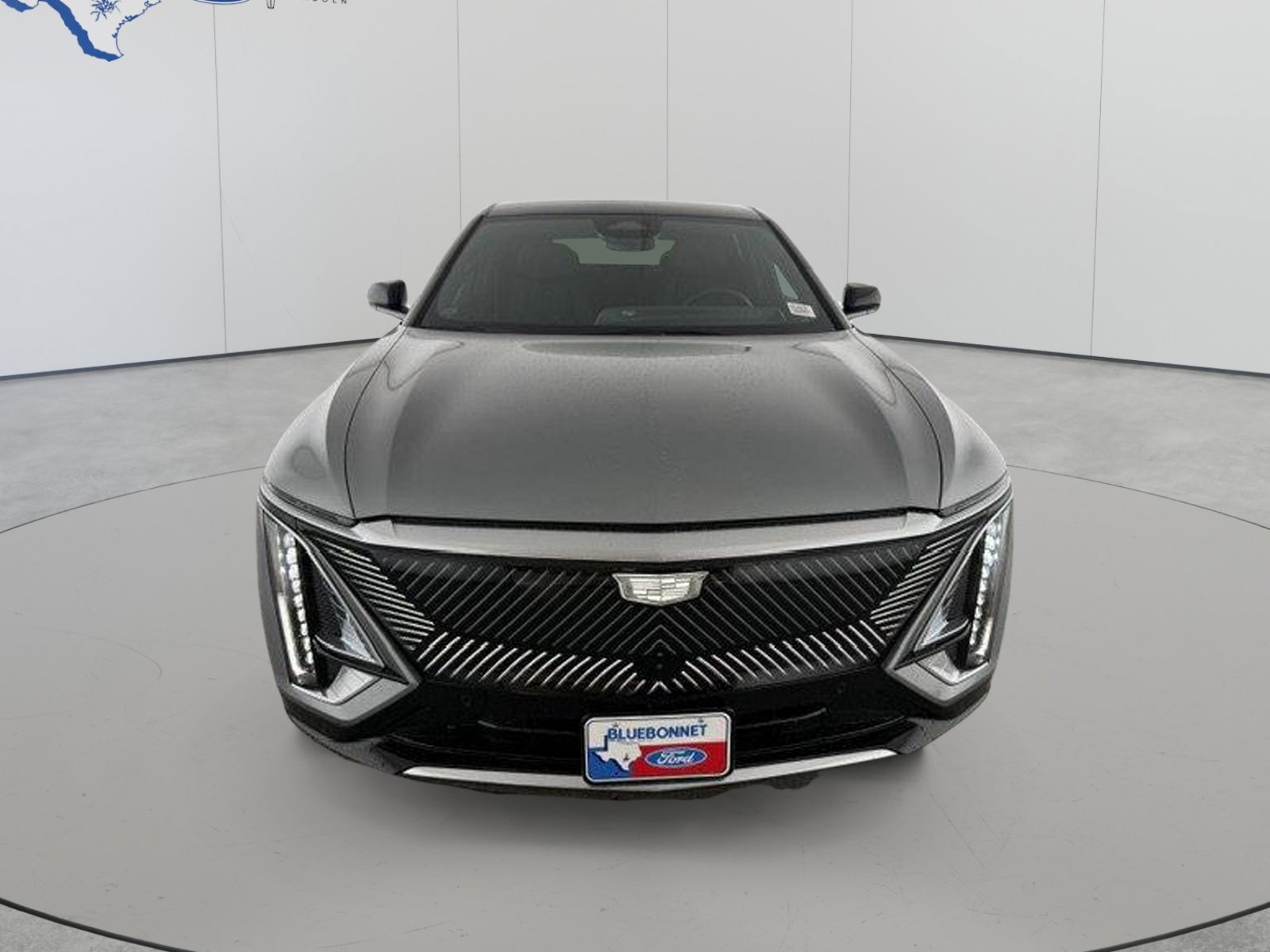 Used 2025 Cadillac Lyriq Luxury RWD image 2