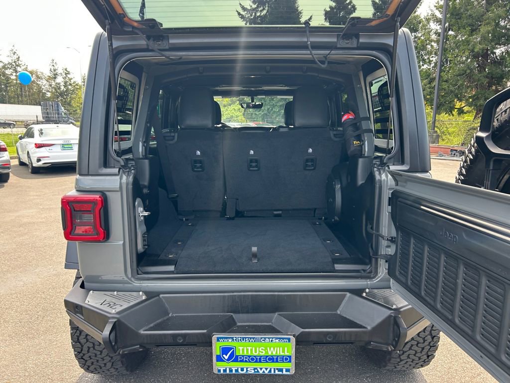 Used 2018 Jeep Wrangler Unlimited Rubicon AWD/4WD image 23
