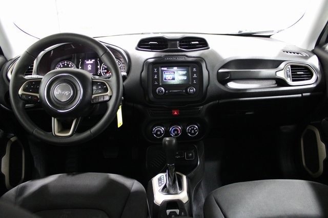 Used 2015 Jeep Renegade Sport w/ Power & Air Group image 16