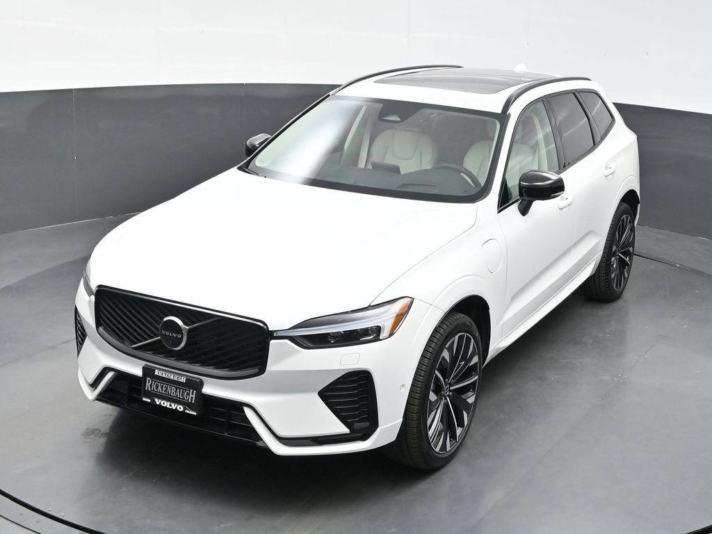 New 2026 Volvo XC60 T8 Ultra w/ Protection Package Premier AWD/4WD image 29