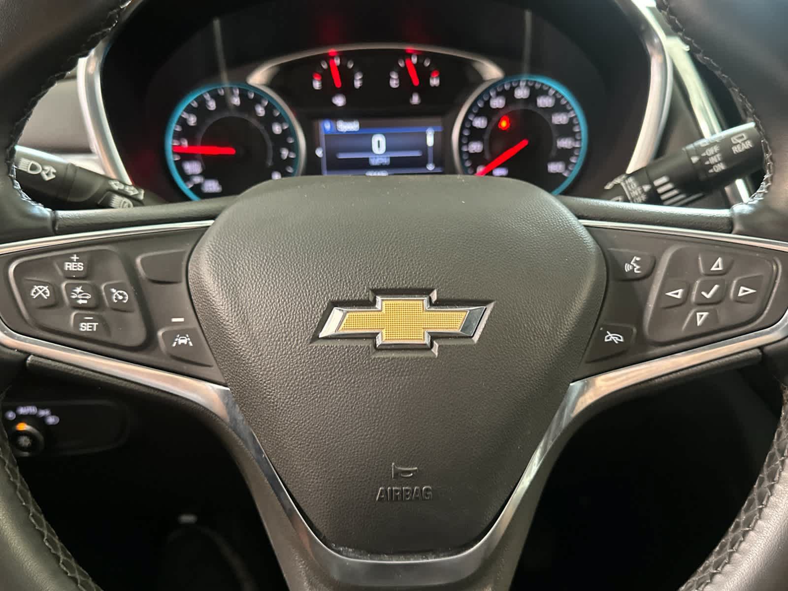 Used 2024 Chevrolet Equinox LT AWD/4WD image 24