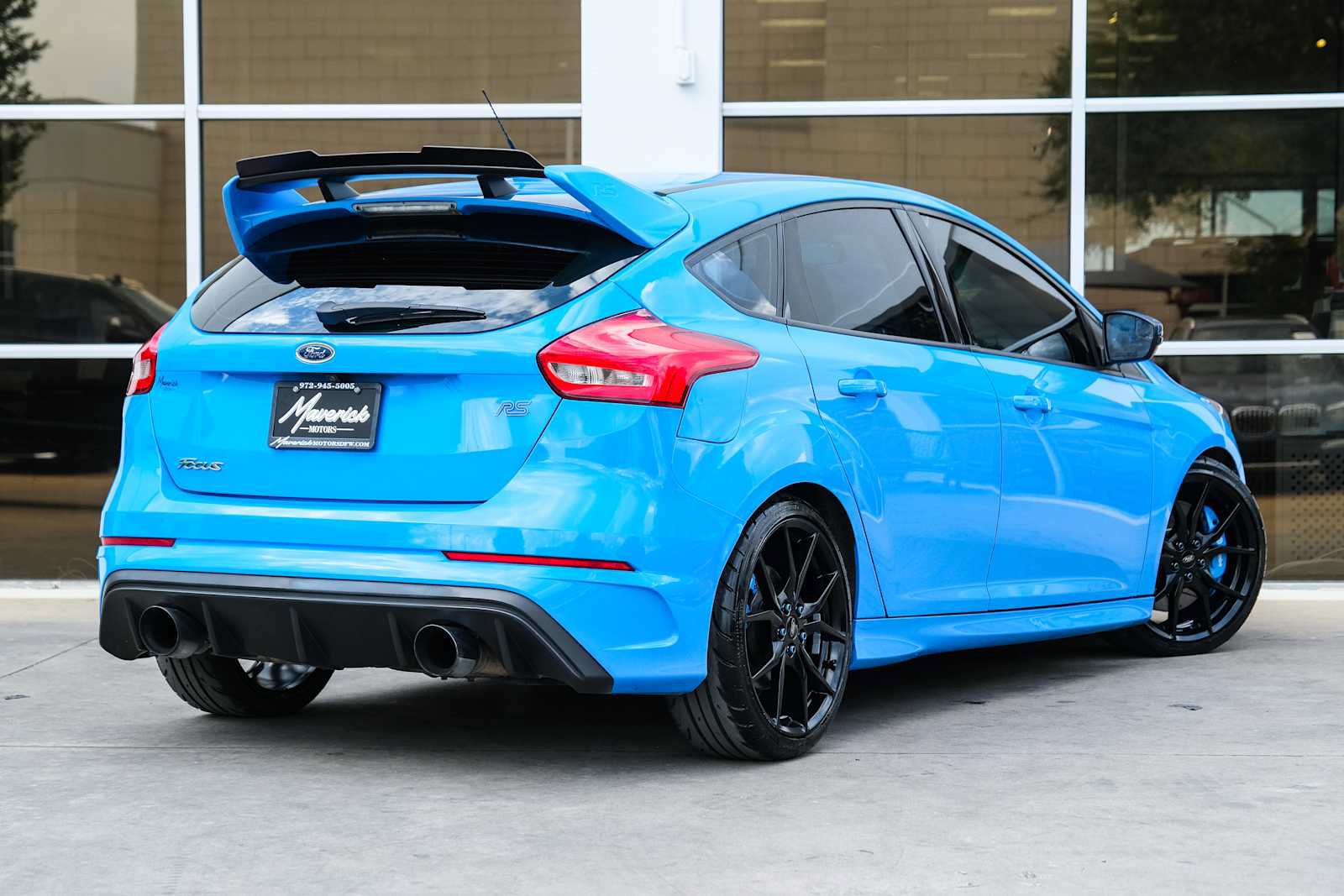 Used 2017 Ford Focus RS AWD/4WD image 13