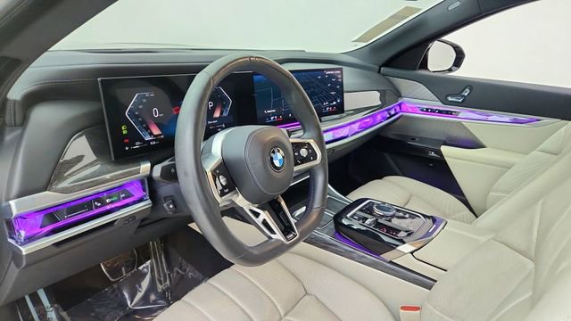 Used 2023 BMW 740i w/ Parking Assistance Package image 18