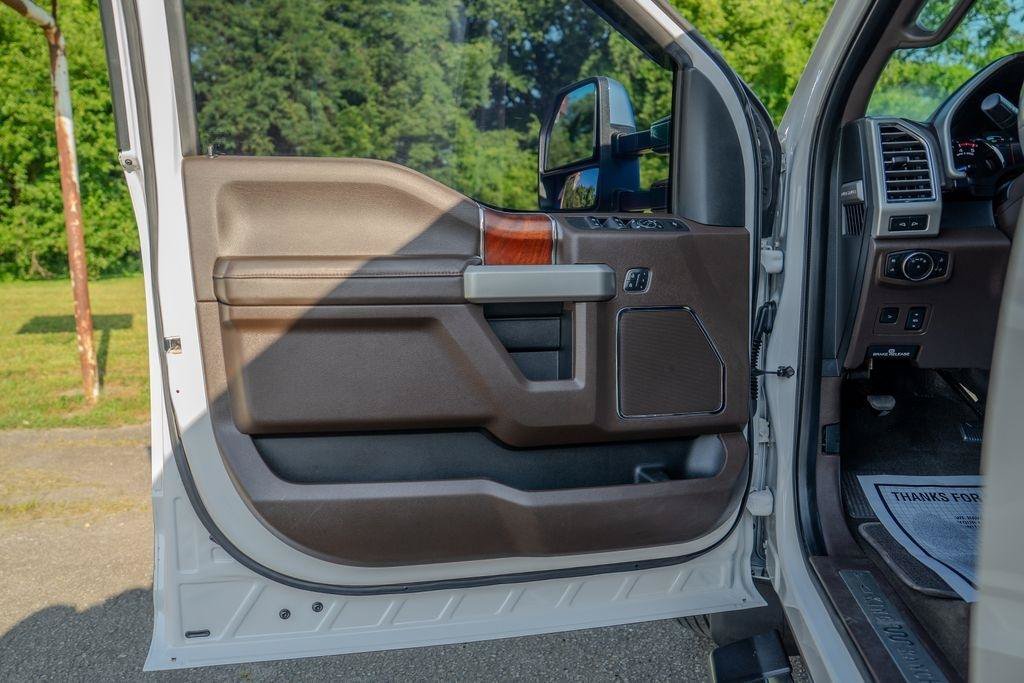 Used 2017 Ford F350 King Ranch w/ Chrome Package AWD/4WD image 14